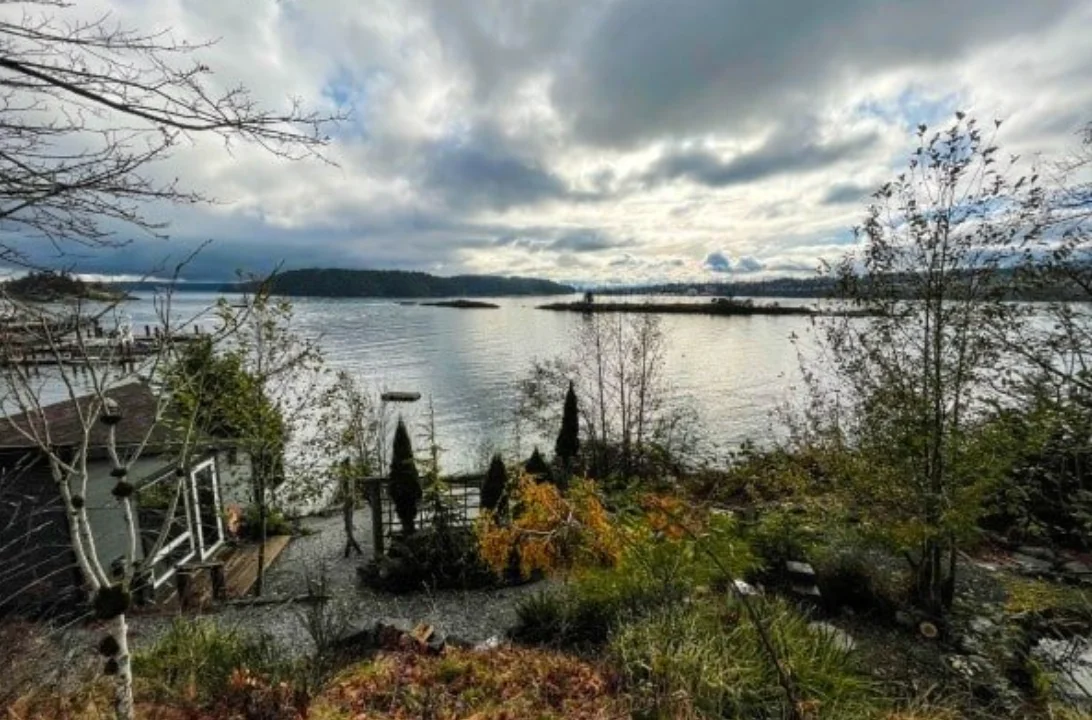 This is a view from Hammond Bay over looking Piper's Lagoon,  on a cloudy day in Nanaimo on mid-Vancouver Island